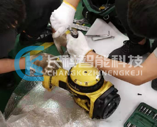 發那科2000iC機器人中心手拆解維修 發那科2000iC機器人中心手拆解維修